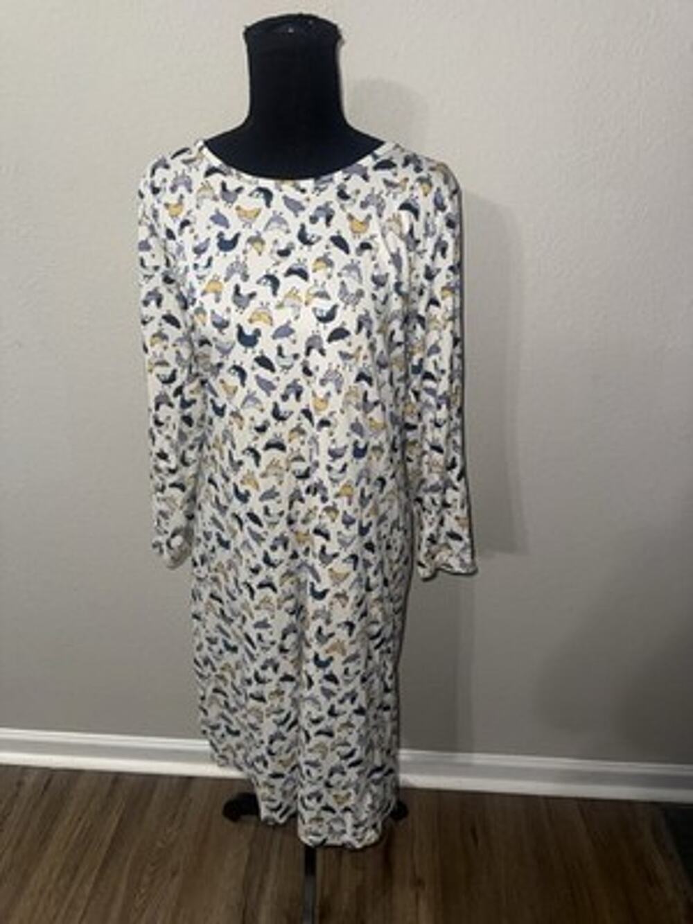 Lands End Womens Chicken Print Long Sleeve Nightshirt Tunic Lounge Dress Medium